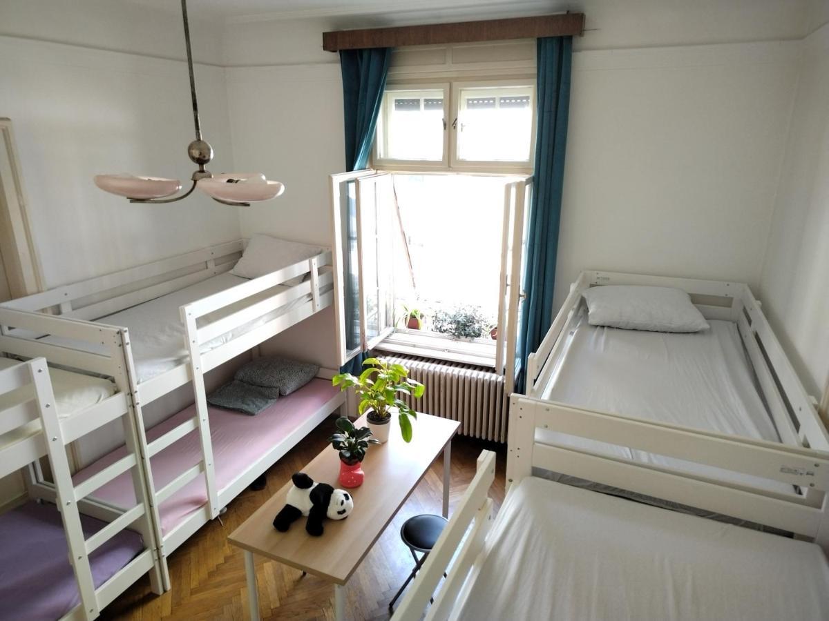 Monica'S House Hostel Βελιγράδι Εξωτερικό φωτογραφία