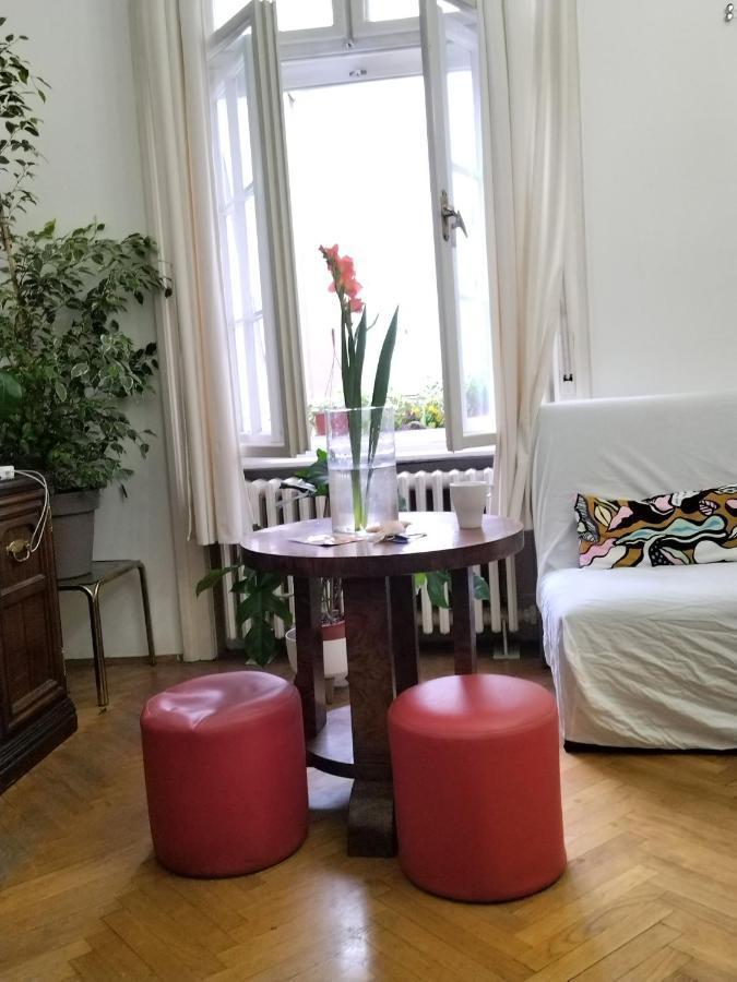 Monica'S House Hostel Βελιγράδι Εξωτερικό φωτογραφία